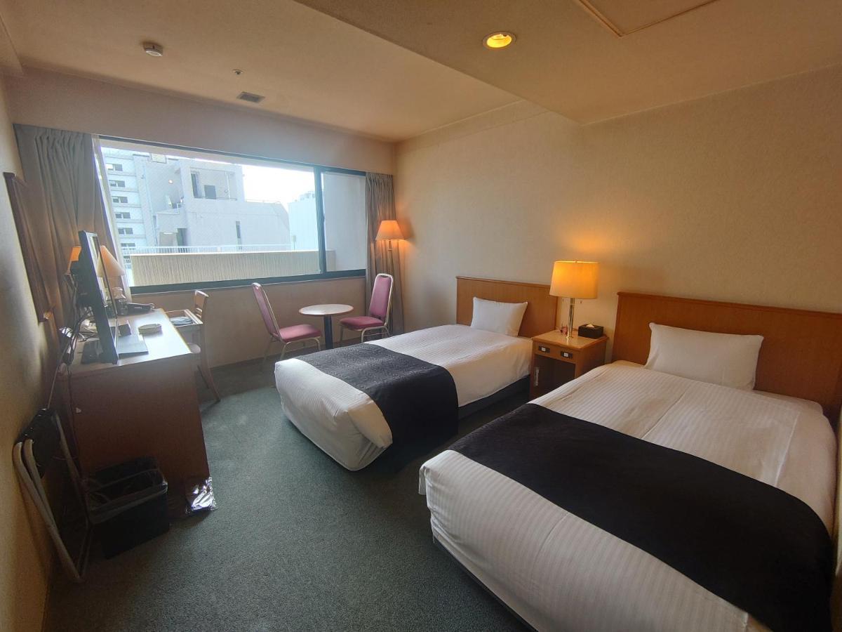 Apa Hotel Yokohama Tsurumi Ngoại thất bức ảnh